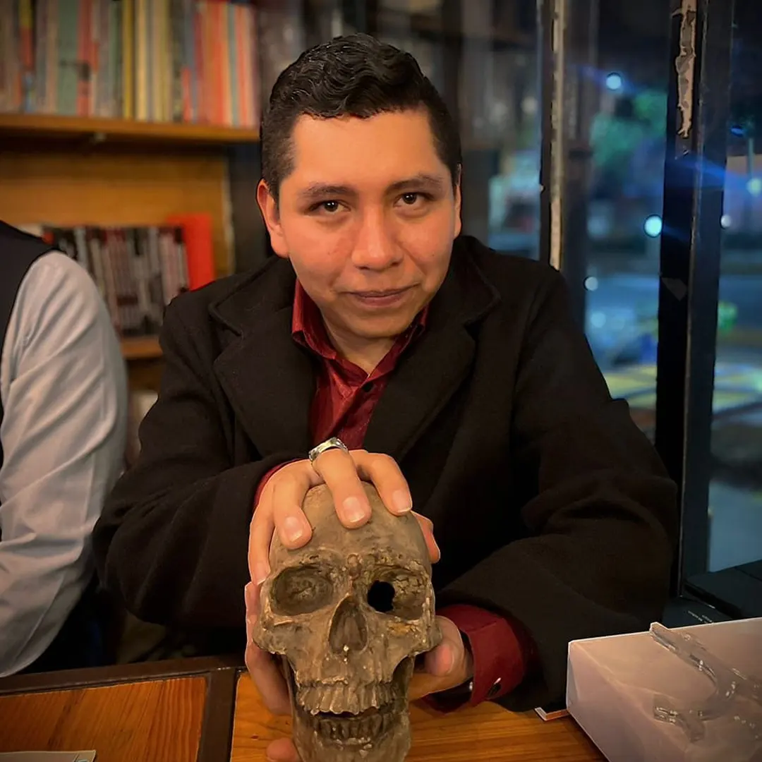 Autor AMV Ortega | #COMPANY#